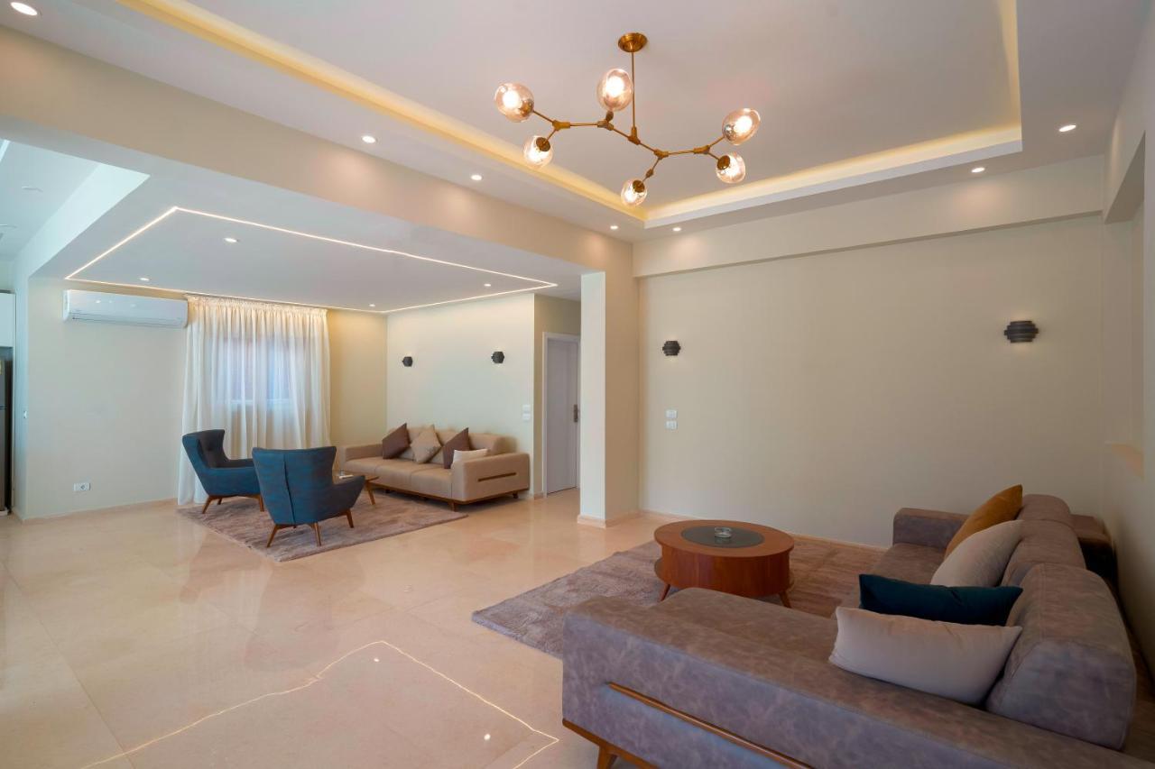Selena Bay & Club شقة *